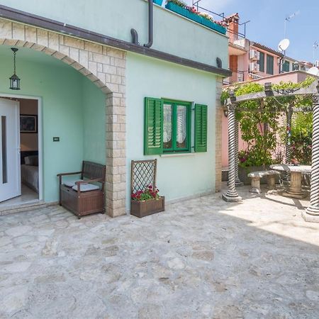 Secret Garden Apartment Porec Exterior photo