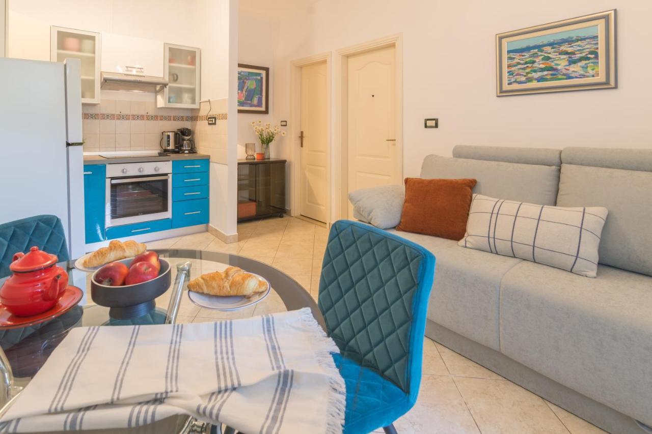 Secret Garden Apartment Porec Exterior photo